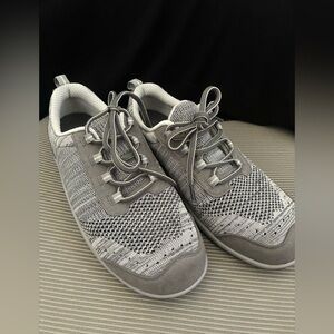 Orthofeet Womens Gray Knit Sneakers 9W